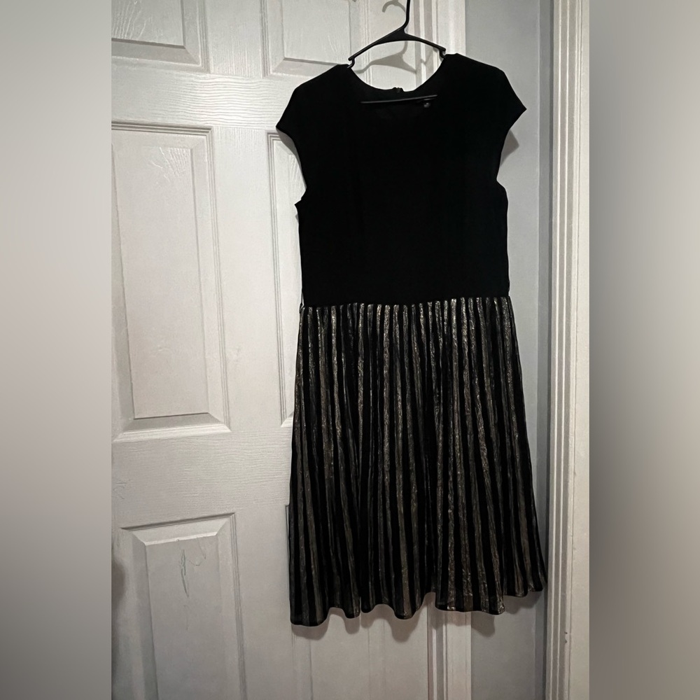 R&K Black and Silver Elegant Dress